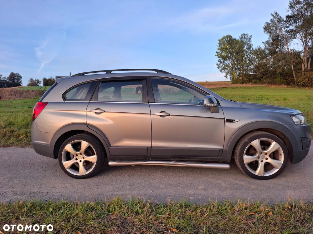 Chevrolet Captiva 2011 photo 4