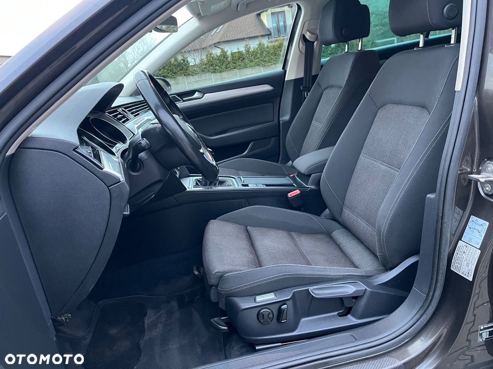 Volkswagen Passat Variant 1.8 TSI BMT Comfortline - 6