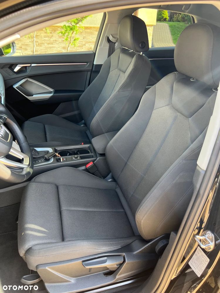Audi Q3 35 TFSI S tronic - 16
