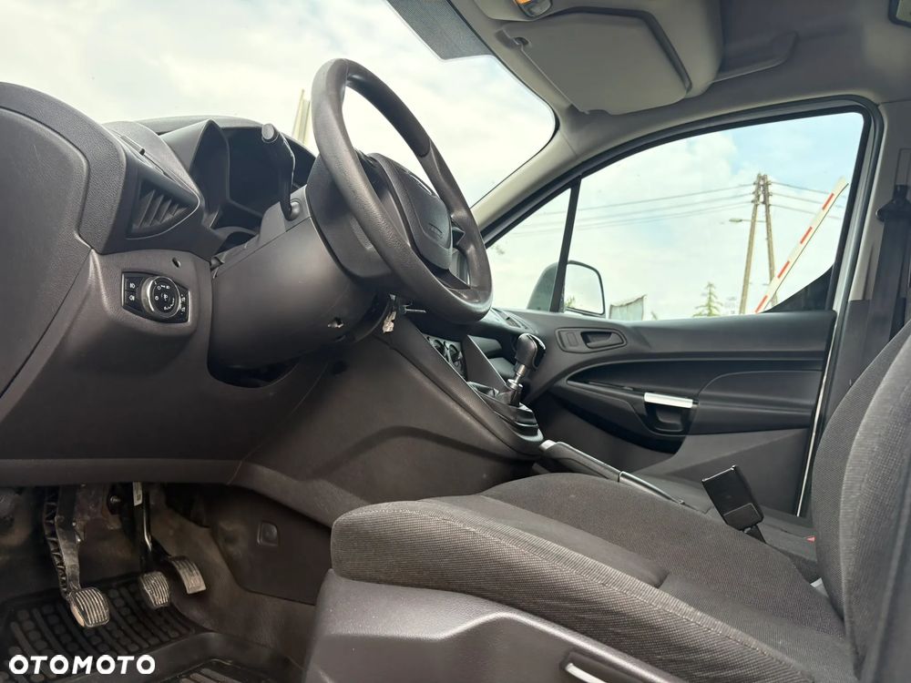 Ford Transit Connect - 10