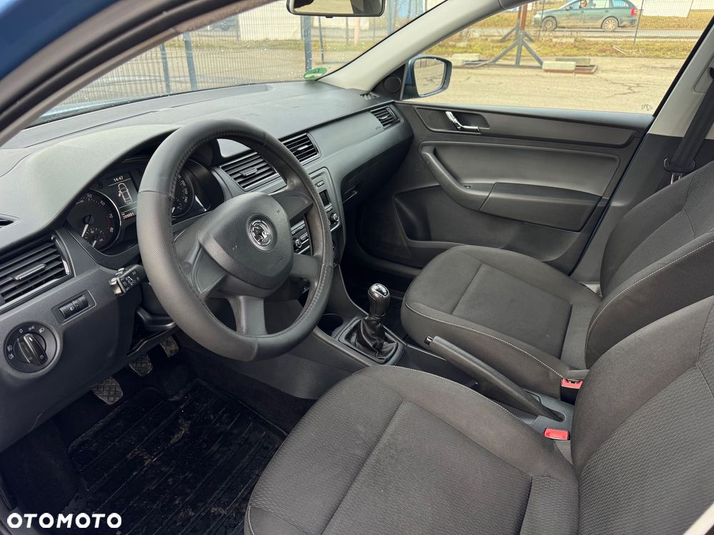 Skoda RAPID Spb 1.2 TSI Ambition - 12