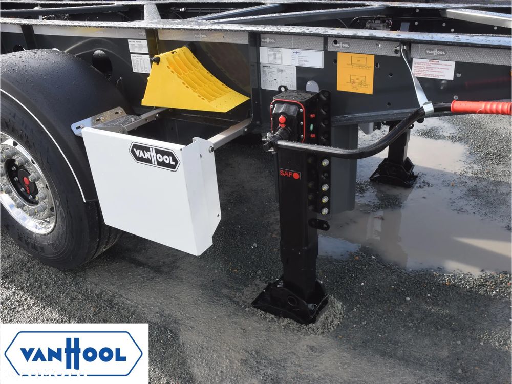 Van Hool nowa naczepa pod tank kontener 20, ADR EX/II EX/III, cena netto 23300 euro - 2