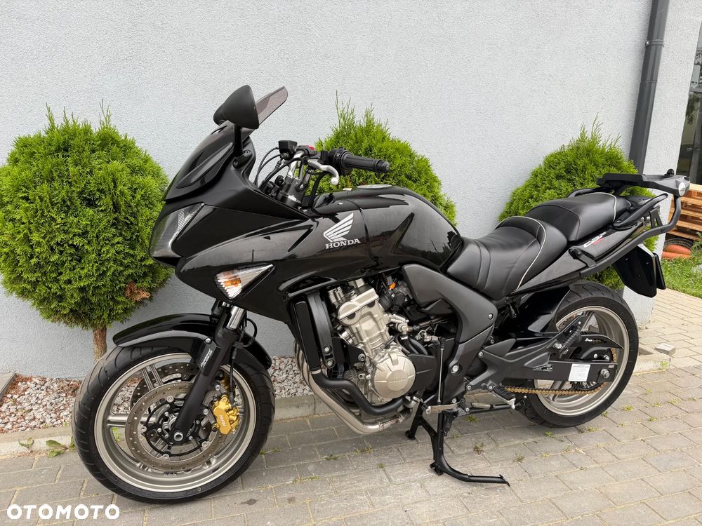 Honda CBF - 8