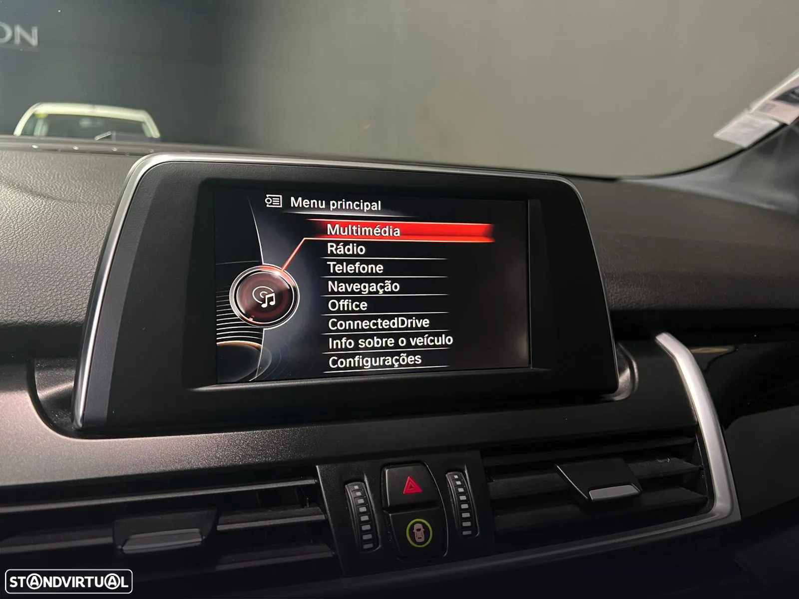 BMW 218 Active Tourer d Sport-Aut. Sport Line - 12