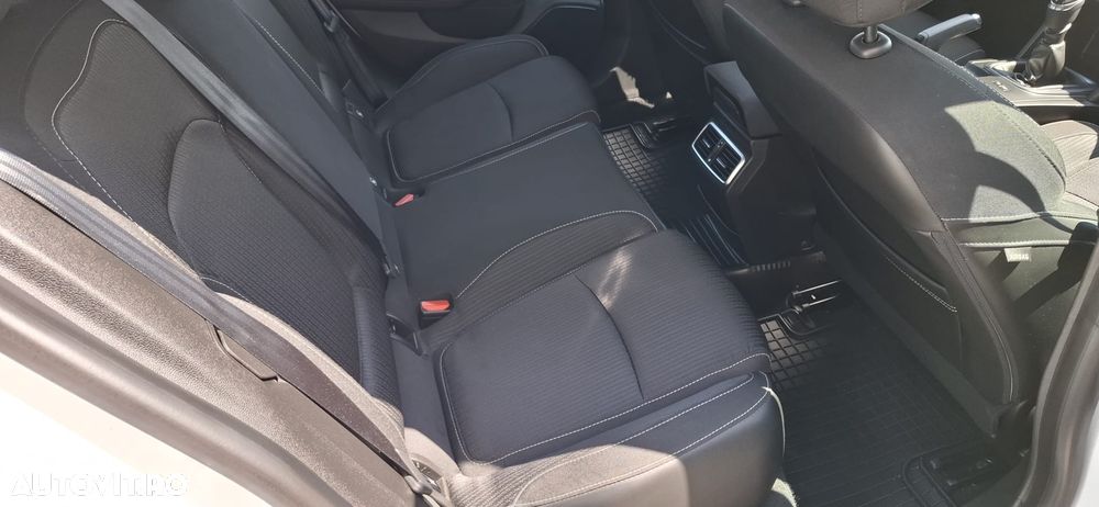 Renault Megane ENERGY dCi 90 EXPERIENCE - 12
