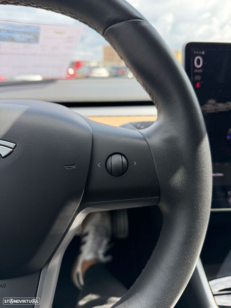 Tesla Model 3 Performance Dual Motor AWD - 27