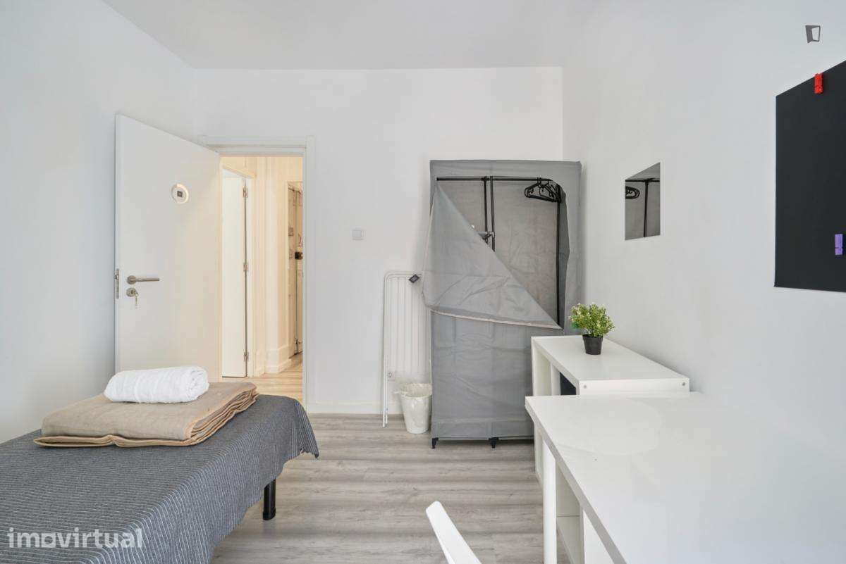 Quarto - localizado em Arroios Lisbon - Grande imagem: 4/33