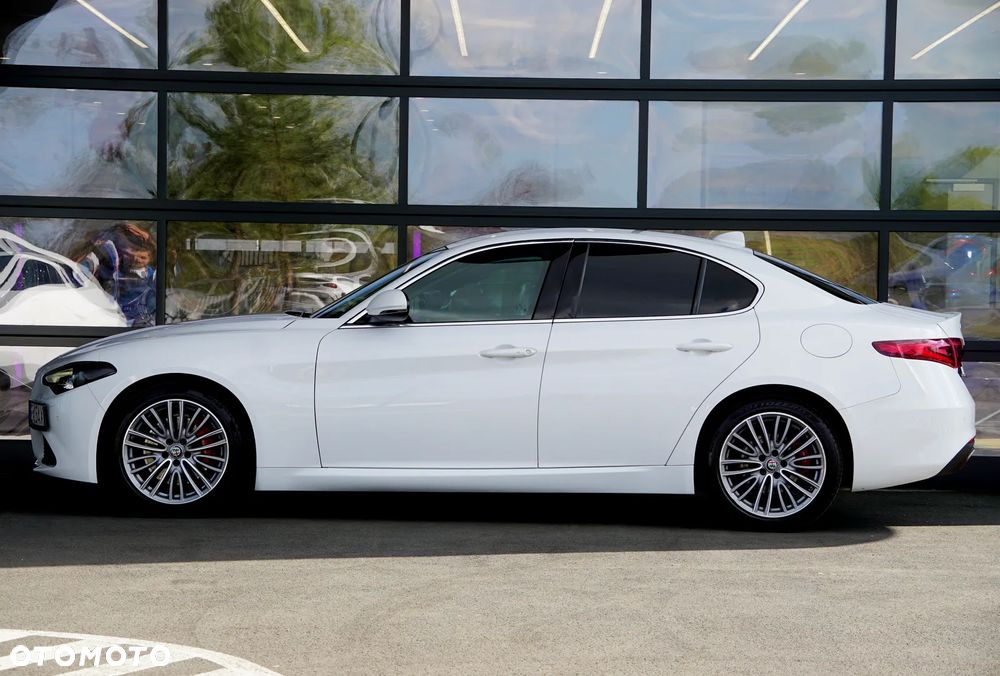 Alfa Romeo Giulia 2.0 Turbo Super - 9