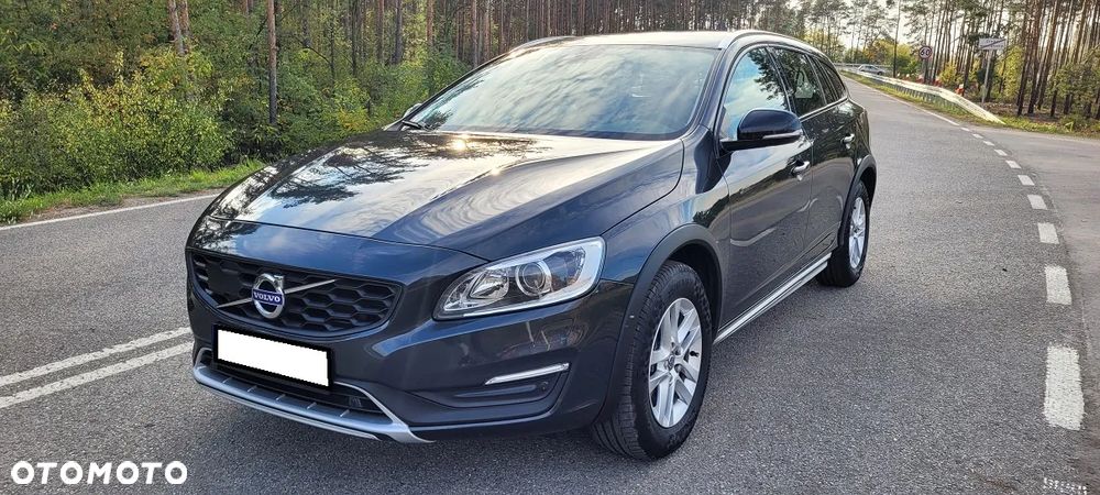 Volvo V60 Cross Country - 2