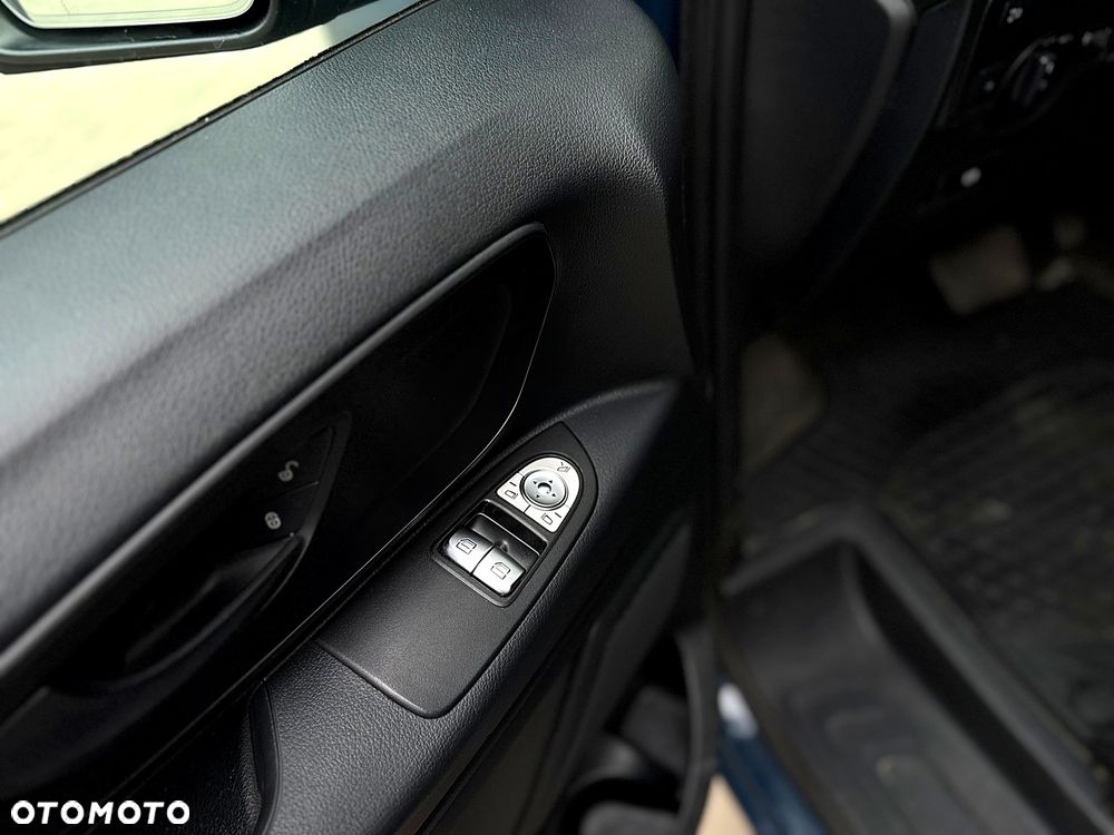 Mercedes-Benz Vito - 9