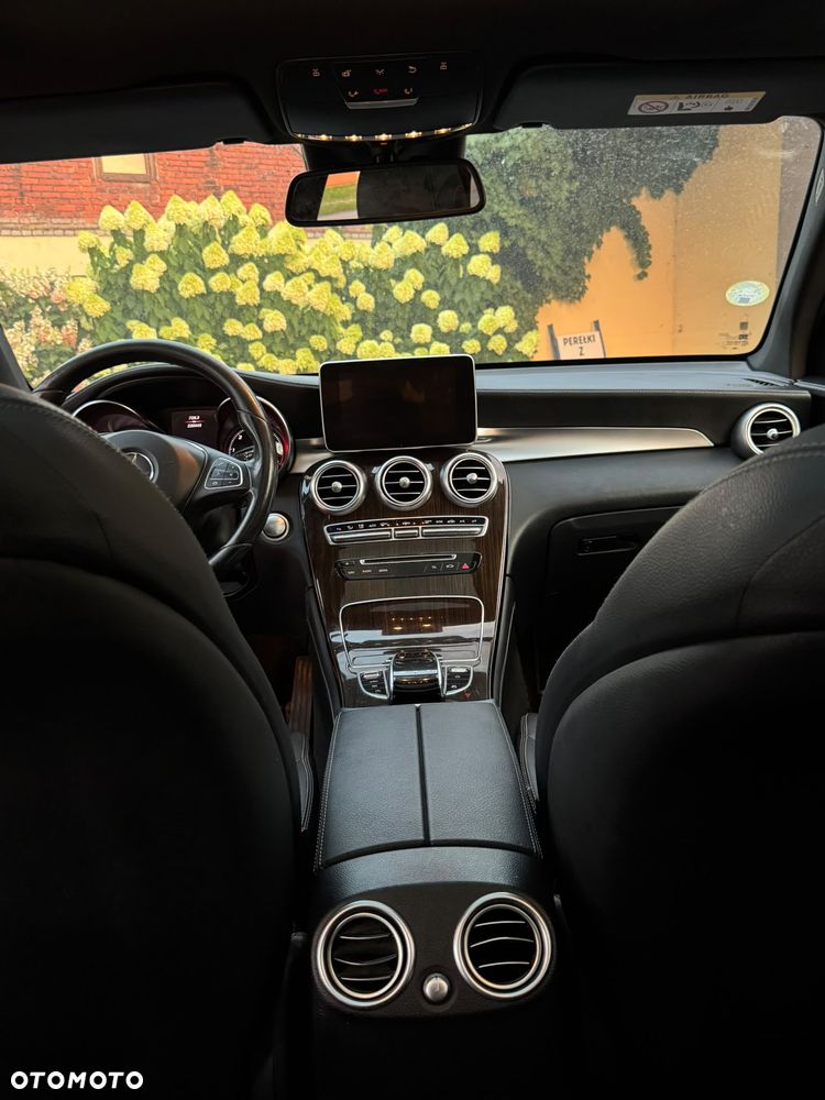Mercedes-Benz GLC - 8