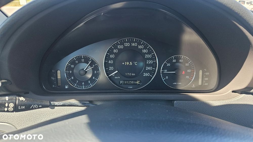 Mercedes-Benz CLK 320 - 21