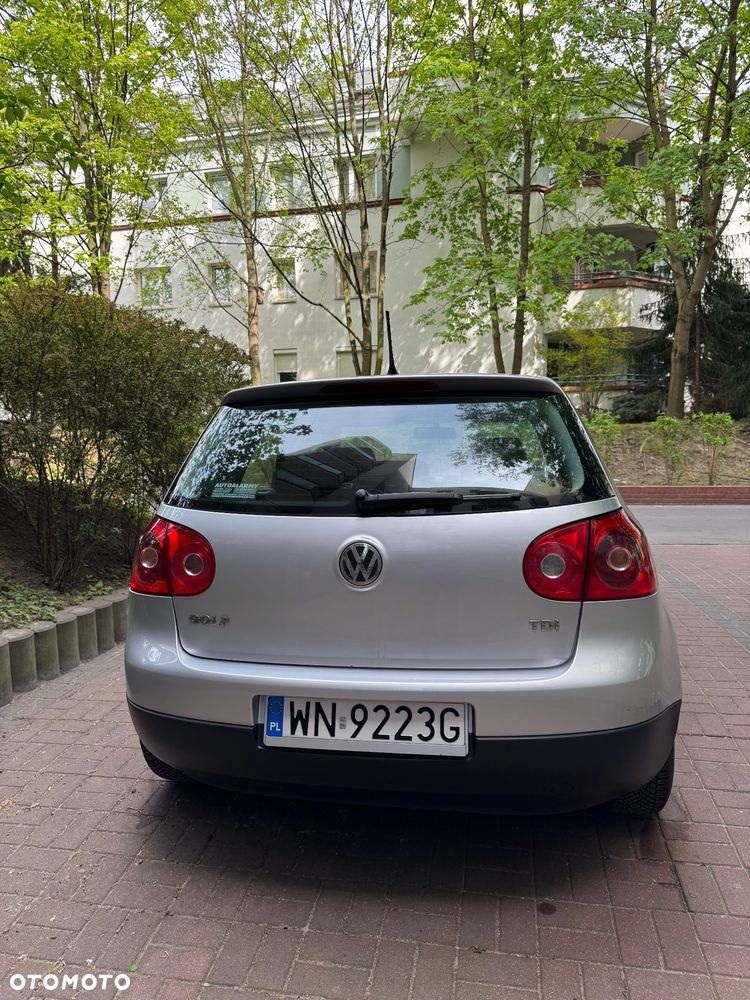 Volkswagen Golf - 3