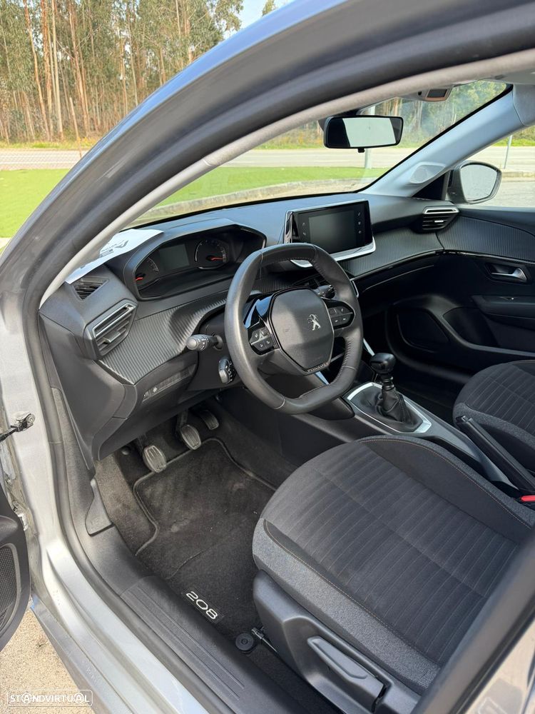 Peugeot 208 PureTech 75 Allure - 7
