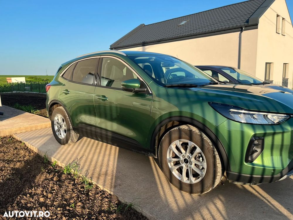 FORD Kuga 2024 — imagine 6