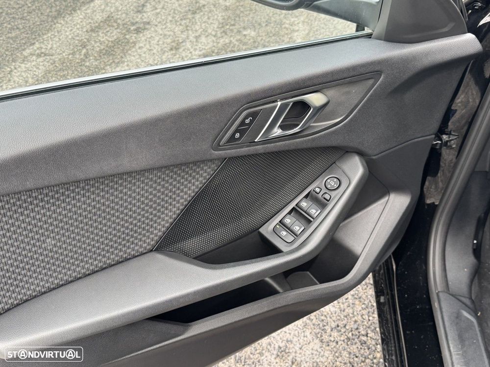 BMW 116 d Corporate Edition Auto - 14