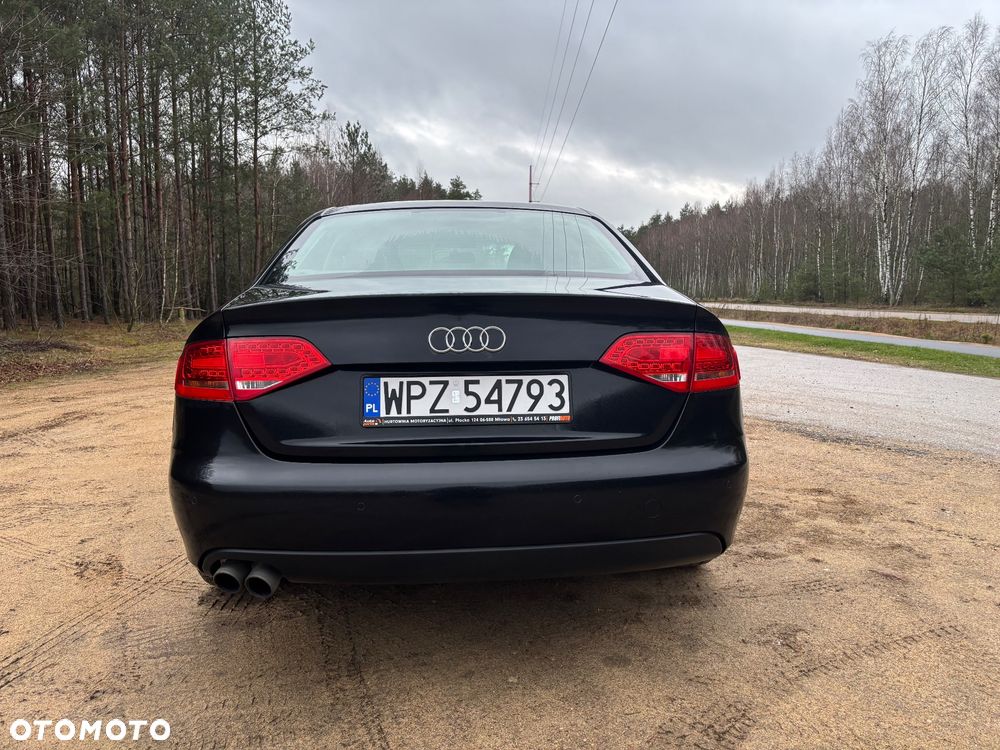 Audi A4 Limousine 1.8 TFSI Limited Edition - 4