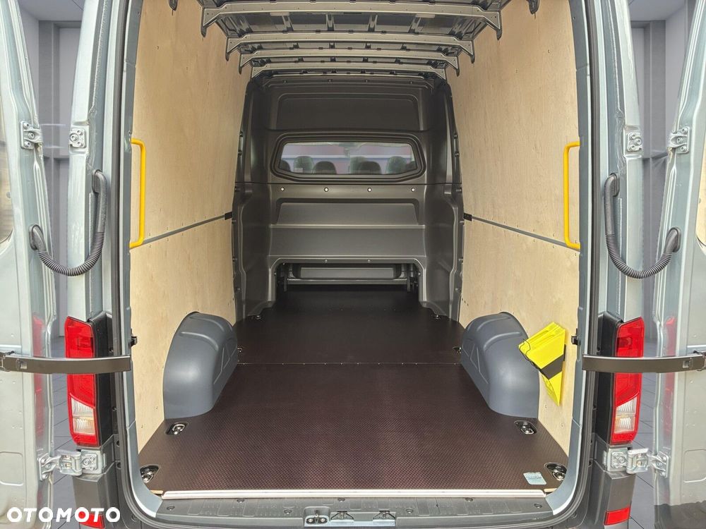 Volkswagen Crafter 35 Brygadówka/L4H3, 2.0 BiTDI 163KM, 4490mm, Wysoki dach, r.o. 4490 mm, manualna 6-biegowa - 12