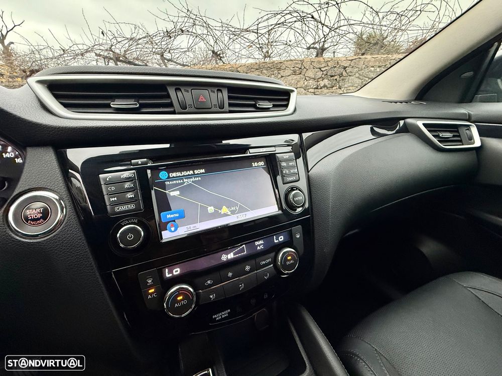 Nissan Qashqai 1.5 dCi Tekna Premium - 8