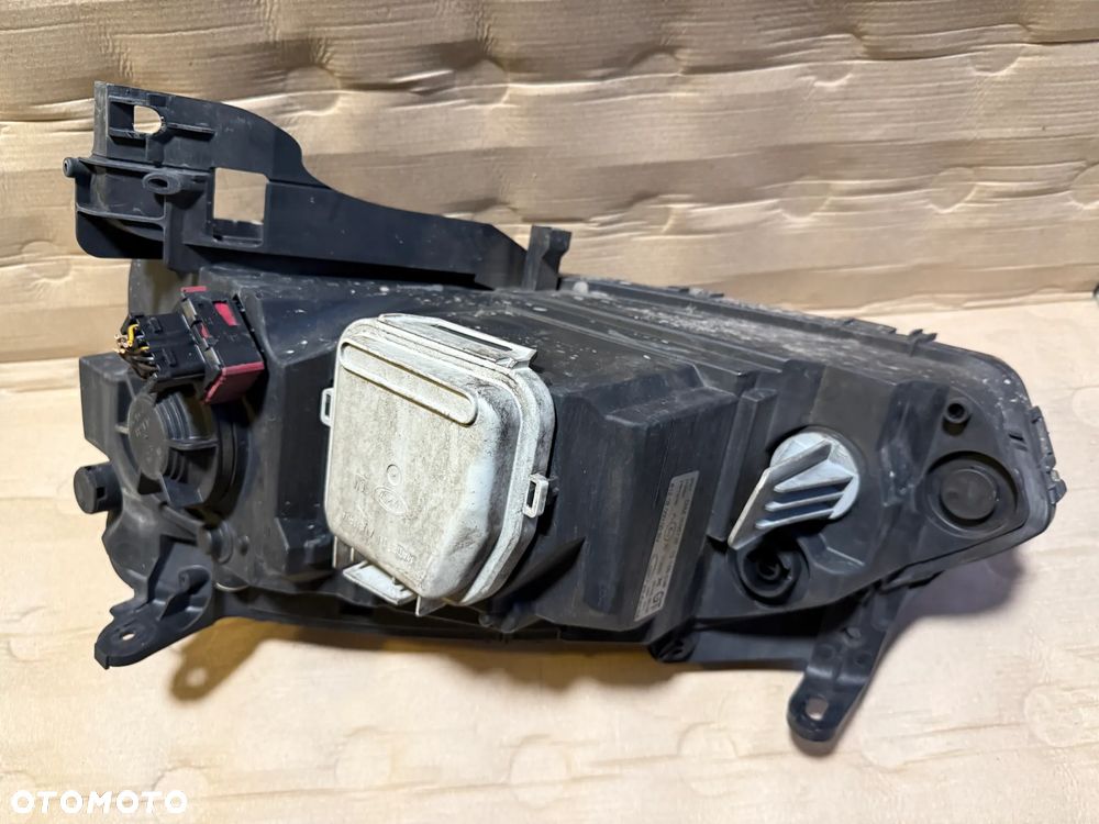 Lampa Opel Corsa C lift 13100536 prawa 13100535 lewa OE - 7