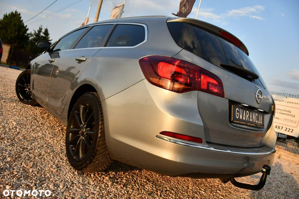 Opel Astra 1.4 Turbo Sports Tourer - 25