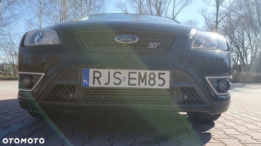 Ford Focus 2.5 ST - 9