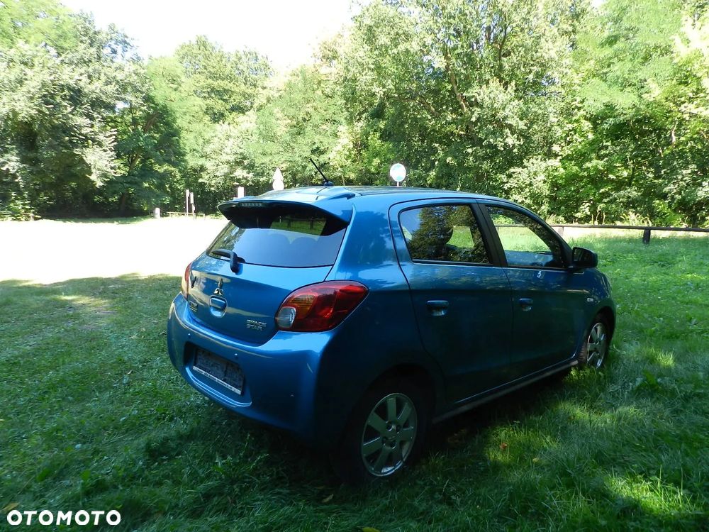 Mitsubishi Space Star - 8