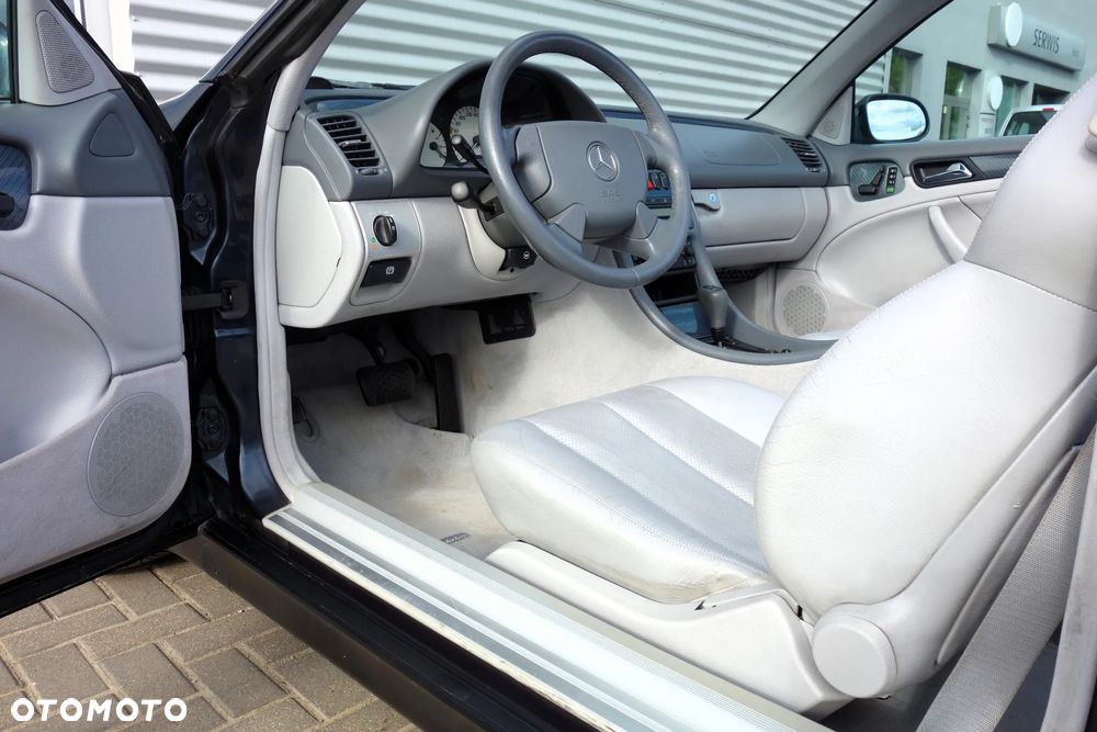 Mercedes-Benz CLK 320 Elegance - 19