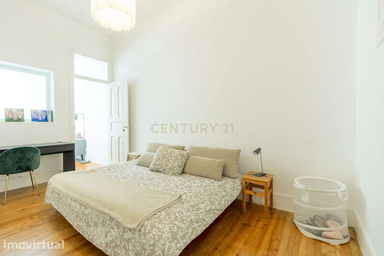 T2 Remodelado com Charme e Vibe Cosmopolita em Sapadores / Graça - Grande imagem: 4/22