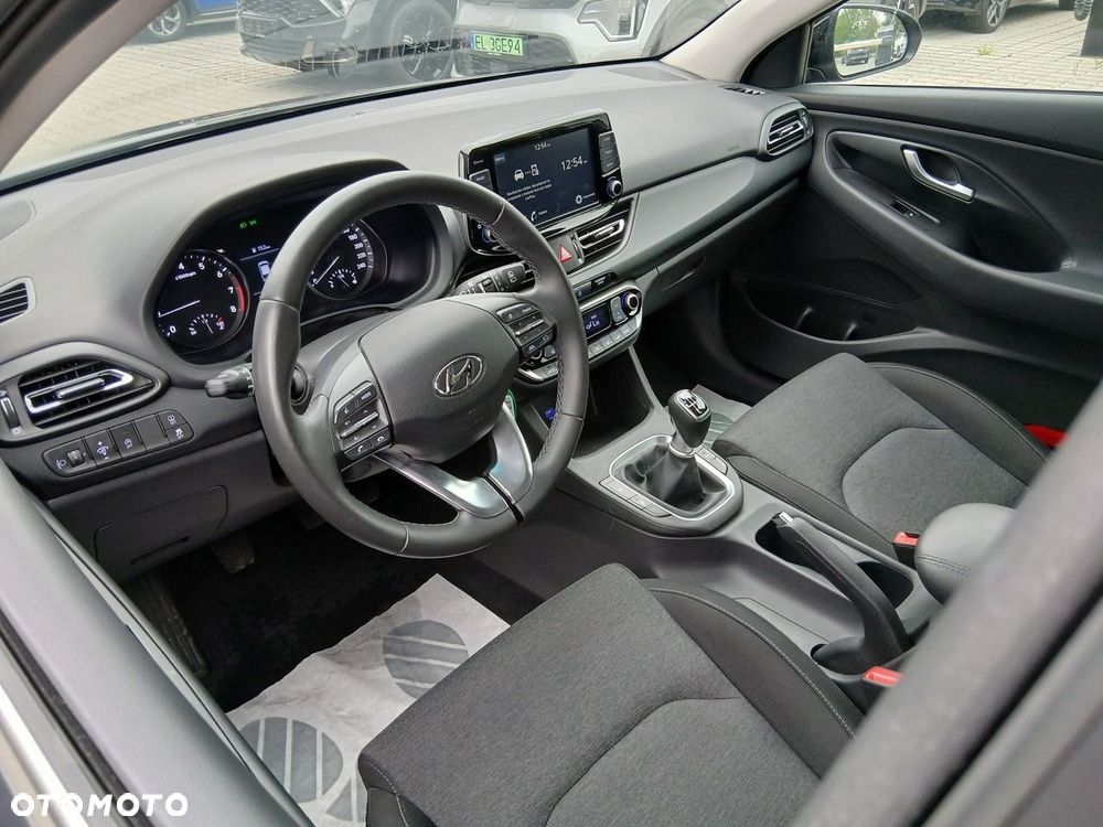 Hyundai i30 1.5 T-GDI 48V Smart - 10