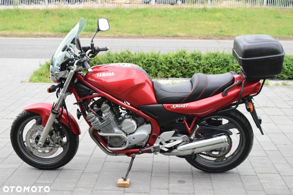 Yamaha XJ - 12