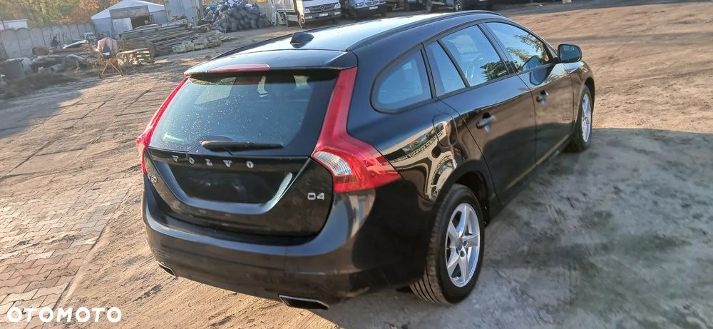 Volvo V60 D4 Linje Business - 4