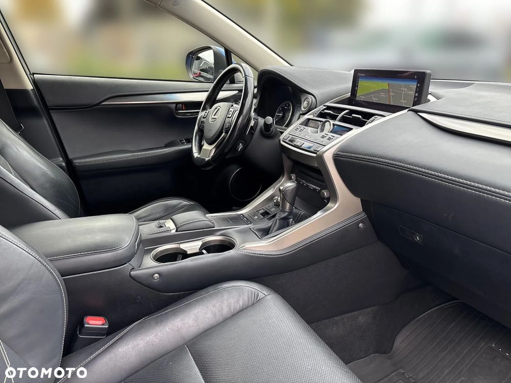 Lexus NX 300 Comfort AWD - 20