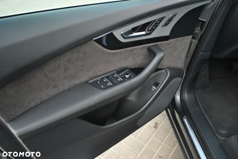 Audi Q7 - 16