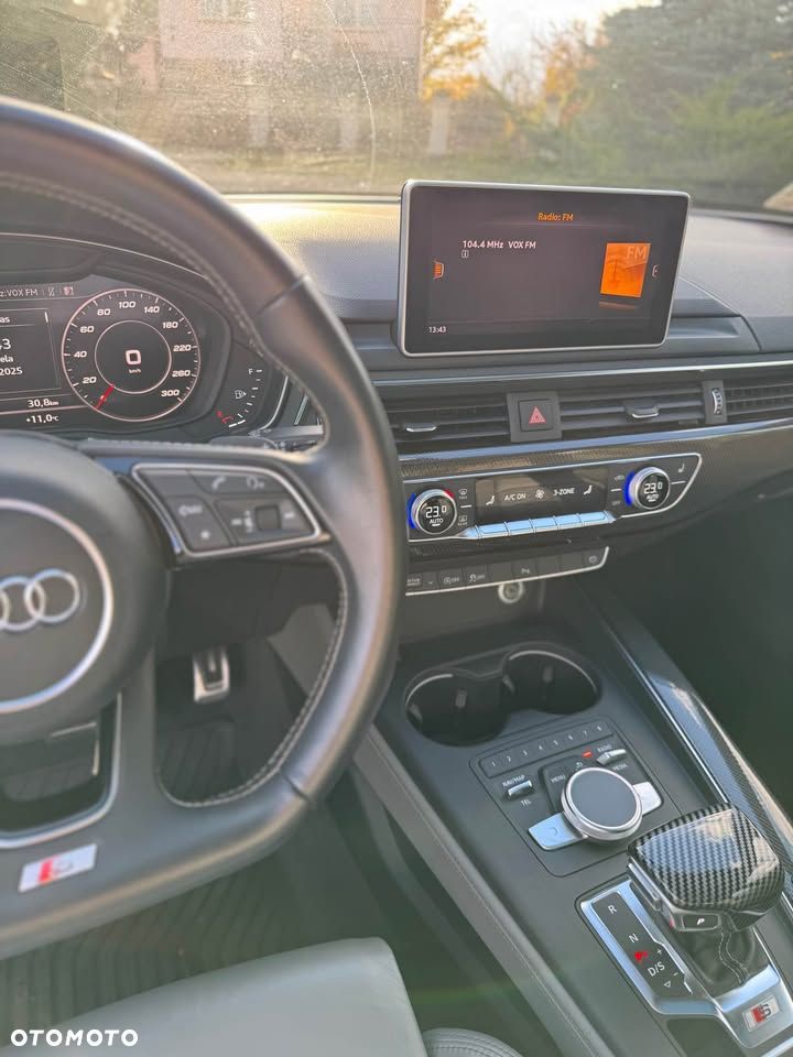 Audi S4 Limousine - 9