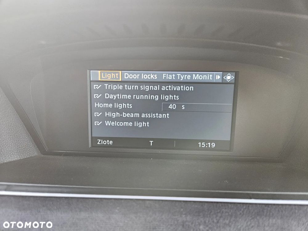 BMW Seria 3 318i - 32