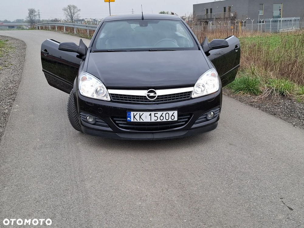 Opel Astra 1.8 Cosmo - 33