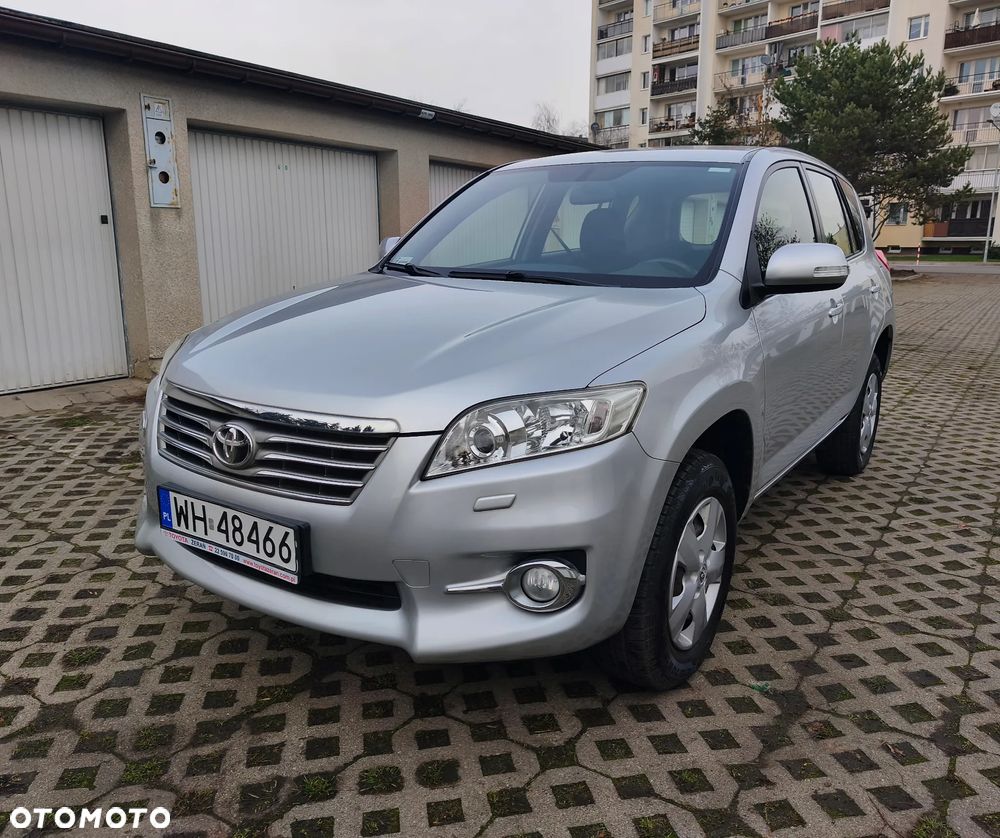 Toyota RAV4 2.0 VVT-i Luna 4x2 - 1