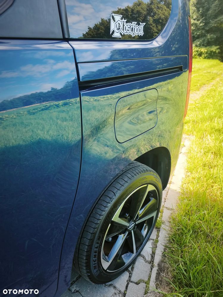 Opel Combo 1.2 Turbo Edition S&S - 27