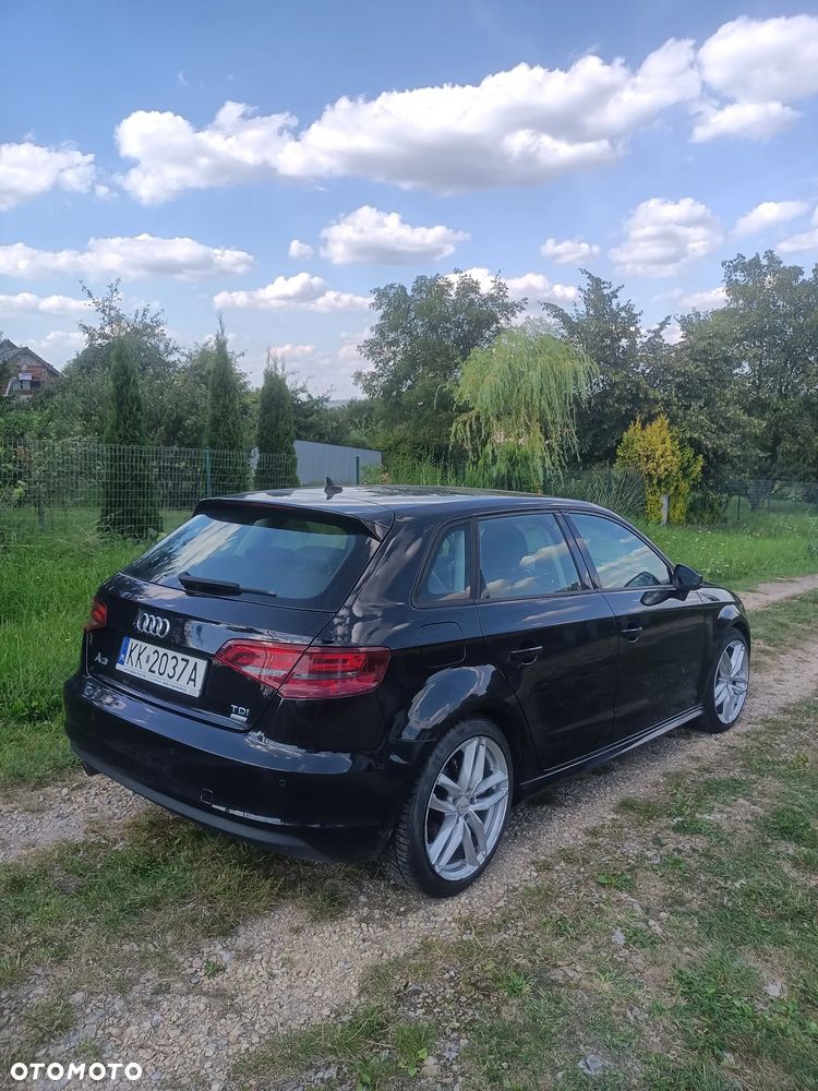 Audi A3 Sportback - 5