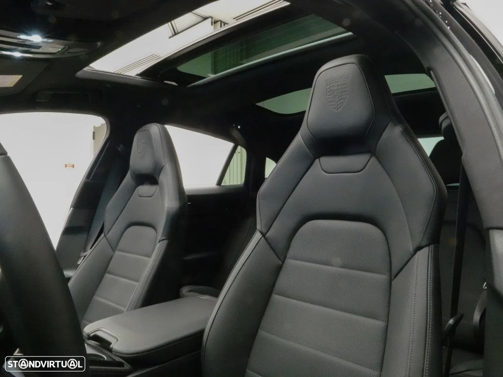 Porsche Panamera - 22
