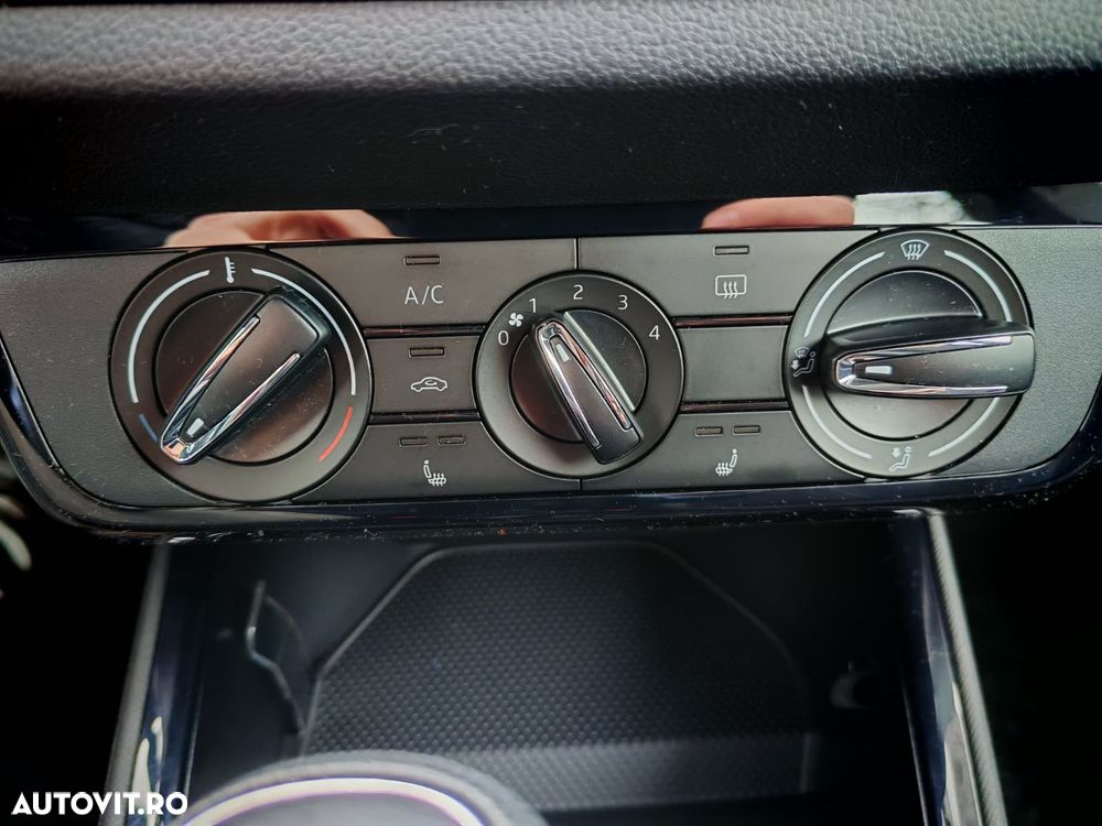 Skoda Fabia 1.0 MPI 80 CP Essence - 15