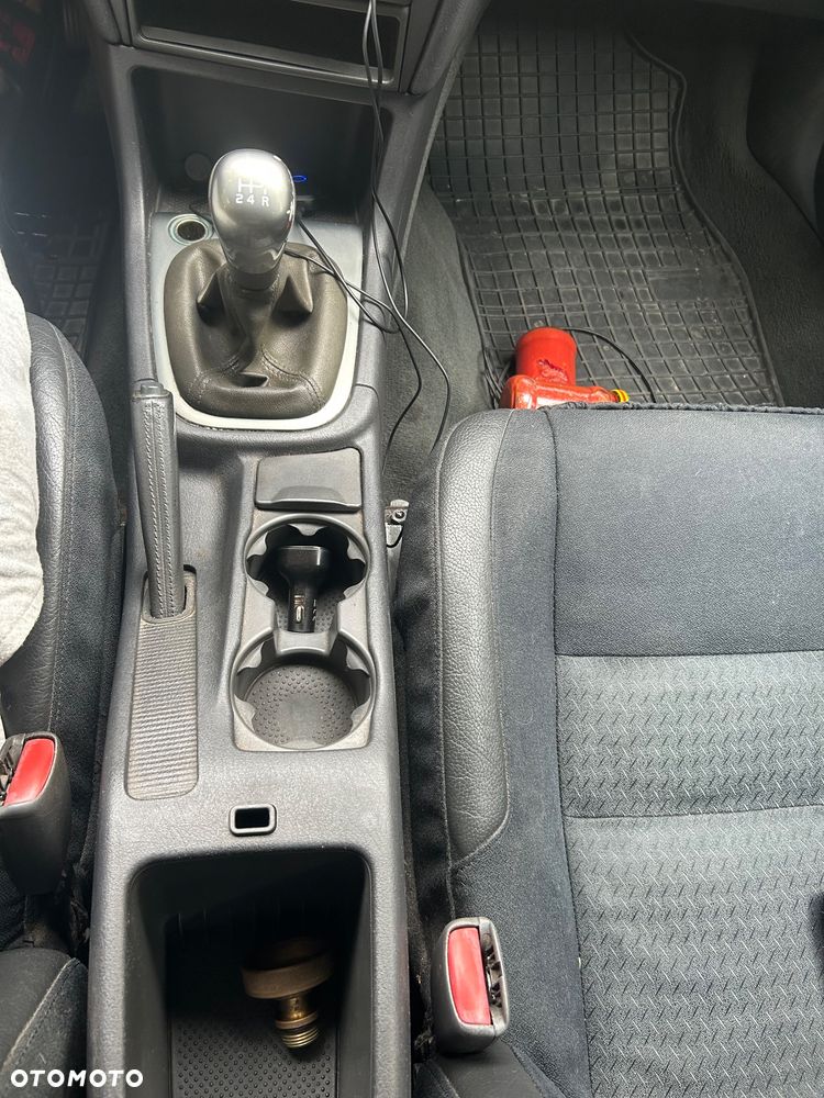 Volvo S40 1.8 - 6