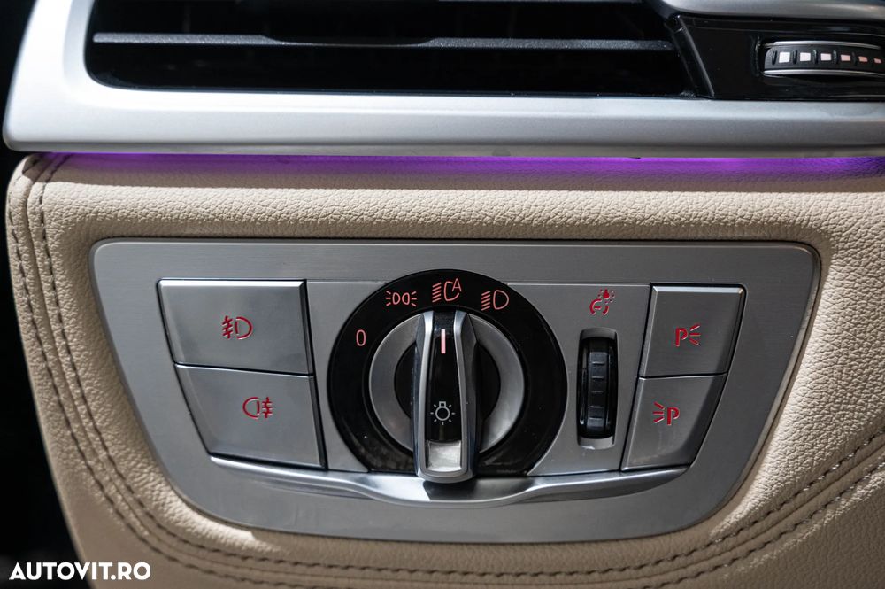 BMW Seria 7 730Ld - 27
