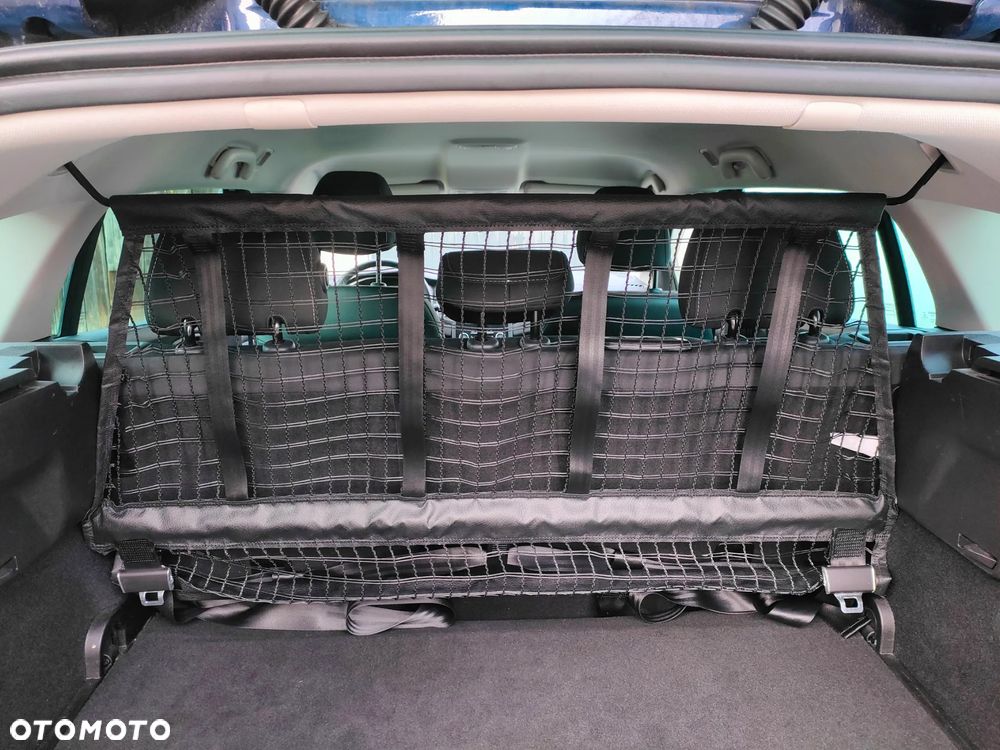 Renault Megane TCe 140 GPF LIMITED - 28