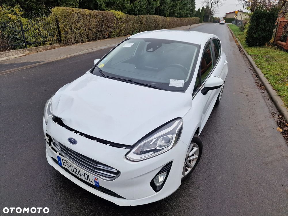 Ford Fiesta 1.5 TDCi ACTIVE PLUS - 23