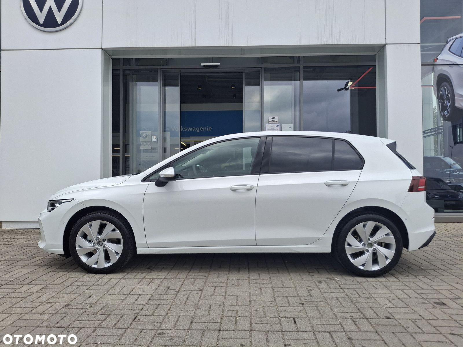 Volkswagen Golf VIII 1.5 TSI EVO Life - 5