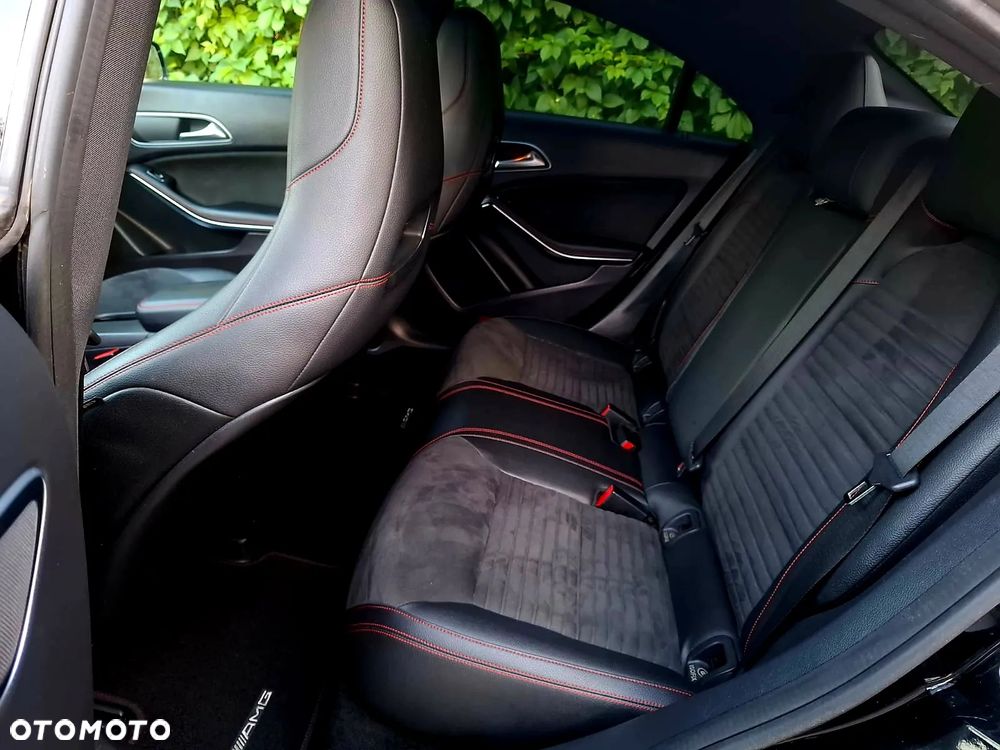 Mercedes-Benz CLA - 19