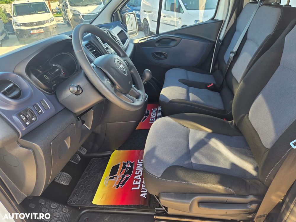 Opel Vivaro Doka 6 Locuri+Duba - 21