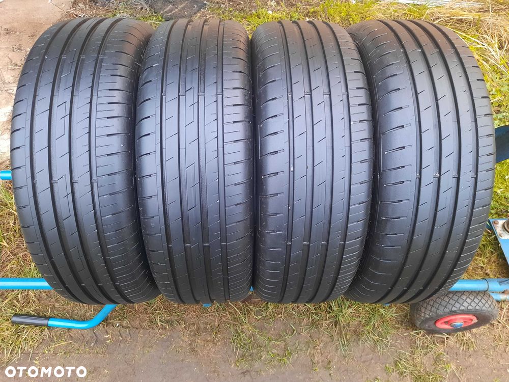 Opony letnie klasy średniej FULDA 215/60/17 ok. 7,5 mm 2023 r. j. NOWE